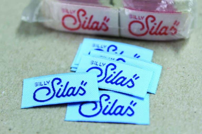 Tkané etikety s vlastným logom Silly Silas